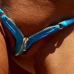 Zip-String -Bikini Verfuehrung Geschaft 151 6 1280x1280
