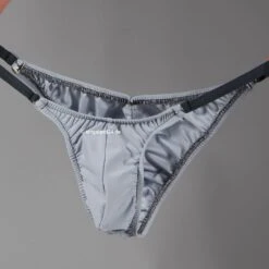 Men Tanga PuckerButt - UNI -Bikini Verfuehrung Geschaft herren string tanga xtrasmall pucker grau 1 1280x1280