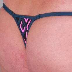 Men String Tanga - Pink Diamonds (Extra Small) -Bikini Verfuehrung Geschaft men string extrasmall pink diamonds 5 1280x1280